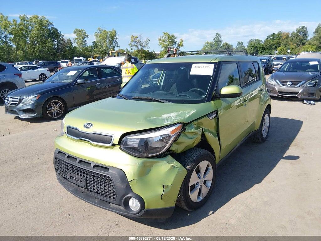 KNDJN2A24F7811026 2015 KIA SOUL photo no. 2