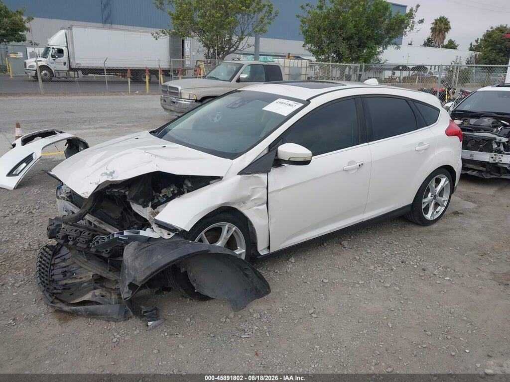 1FADP3N22FL341860 2015 FORD FOCUS photo no. 2