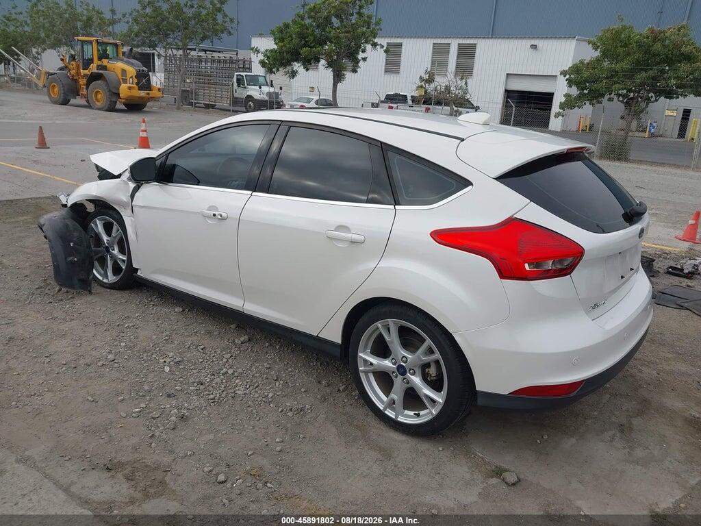 1FADP3N22FL341860 2015 FORD FOCUS photo no. 3