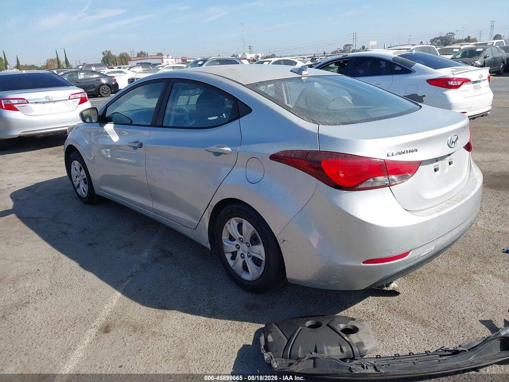 5NPDH4AE1GH674960 2016 HYUNDAI ELANTRA photo no. 3