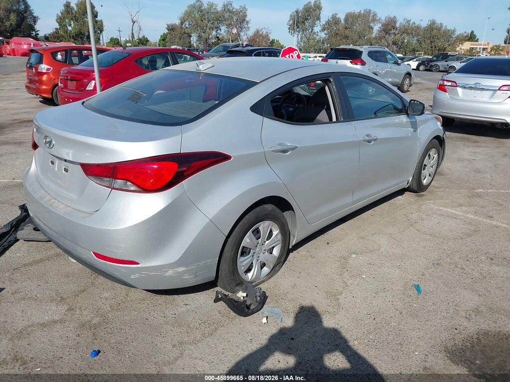 5NPDH4AE1GH674960 2016 HYUNDAI ELANTRA photo no. 4