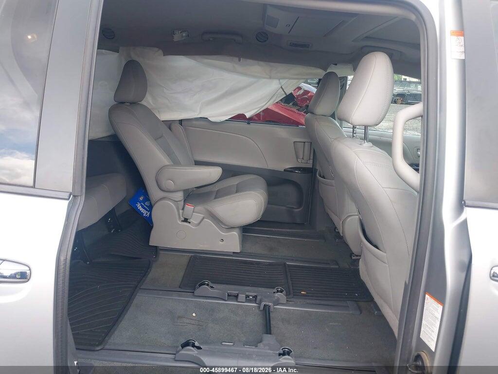 5TDDK3DCXGS136712 2016 TOYOTA SIENNA photo no. 8