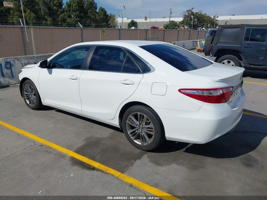 4T1BF1FK3GU608292 2016 TOYOTA CAMRY photo no. 3