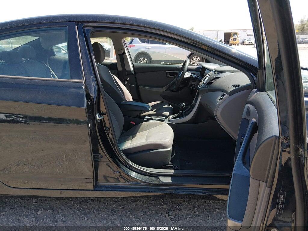 5NPDH4AE2GH722773 2016 HYUNDAI ELANTRA photo no. 5