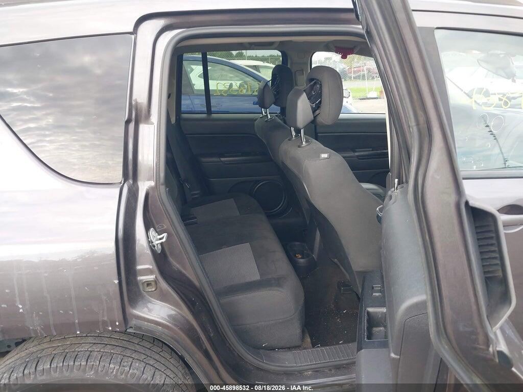 1C4NJDBB2GD535441 2016 JEEP COMPASS photo no. 8