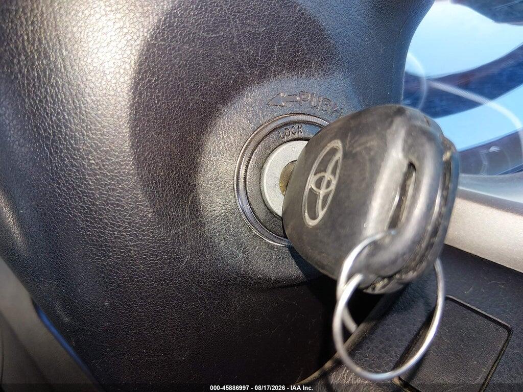 2T3WFREV0FW185267 2015 TOYOTA RAV4 photo no. 11