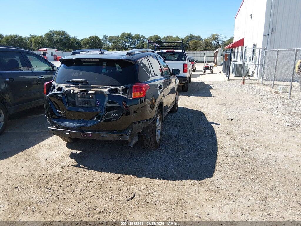 2T3WFREV0FW185267 2015 TOYOTA RAV4 photo no. 4