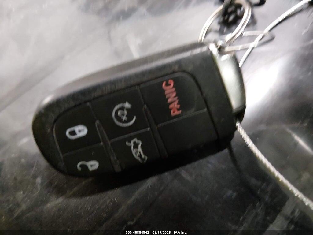 1C3CCCAB6FN563933 2015 CHRYSLER 200 photo no. 11
