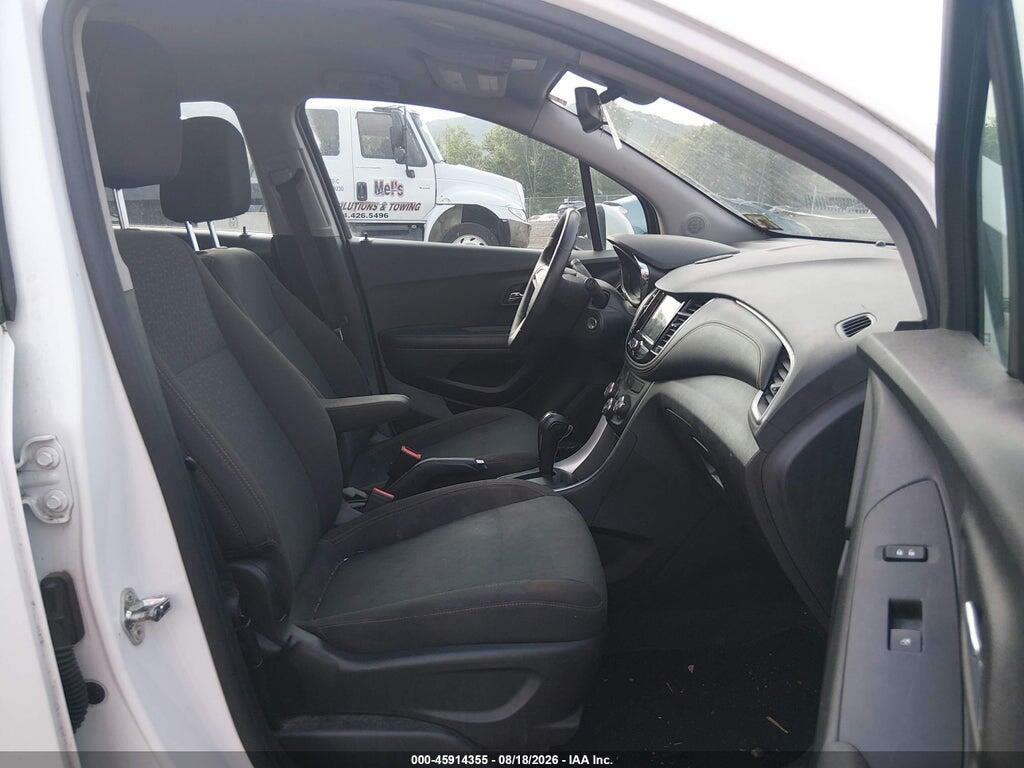 KL7CJNSB7JB701921 2018 CHEVROLET TRAX photo no. 5