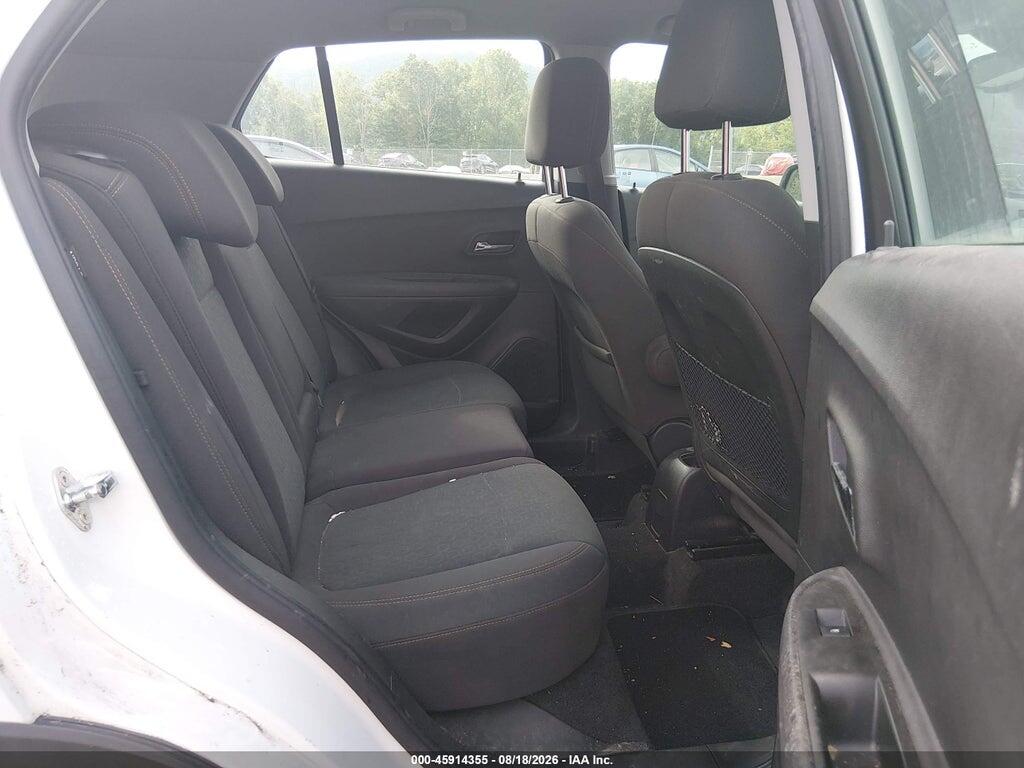 KL7CJNSB7JB701921 2018 CHEVROLET TRAX photo no. 8