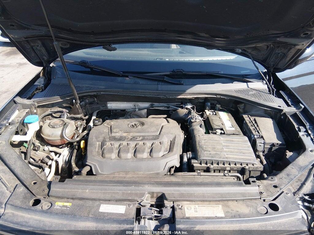 3VV1B7AX6JM067849 2018 VOLKSWAGEN TIGUAN photo no. 10