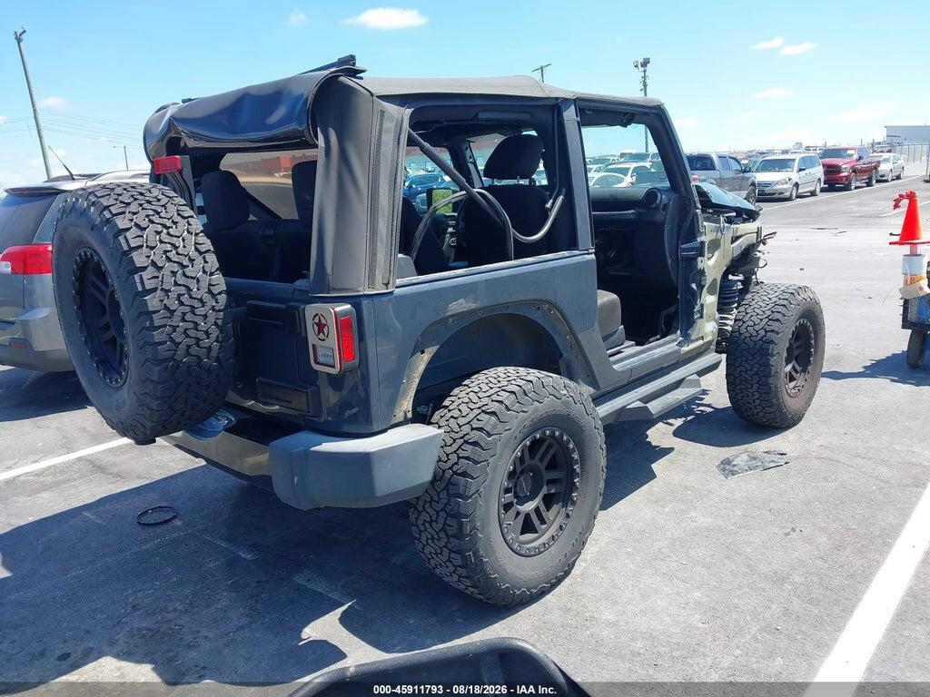 1C4AJWAGXJL896792 2018 JEEP WRANGLER JK photo no. 4