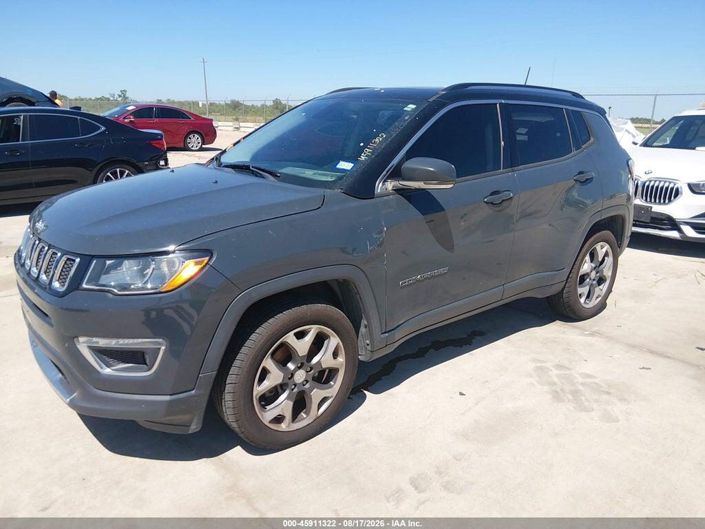3C4NJDCB2JT136352 2018 JEEP COMPASS photo no. 2