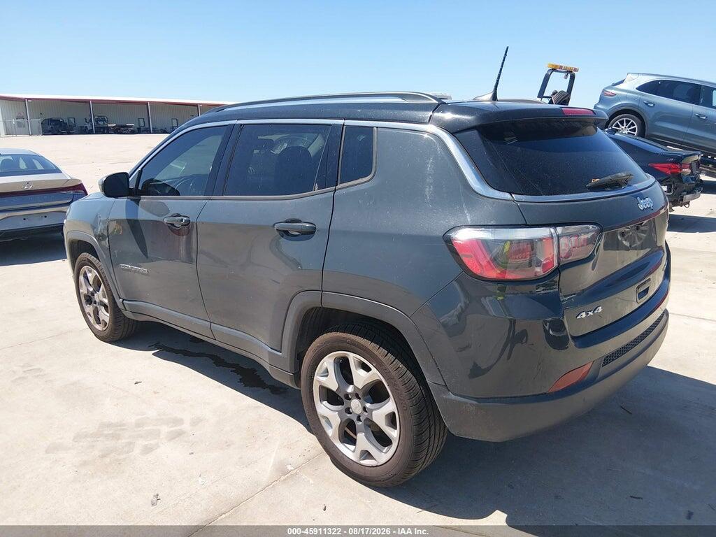 3C4NJDCB2JT136352 2018 JEEP COMPASS photo no. 3