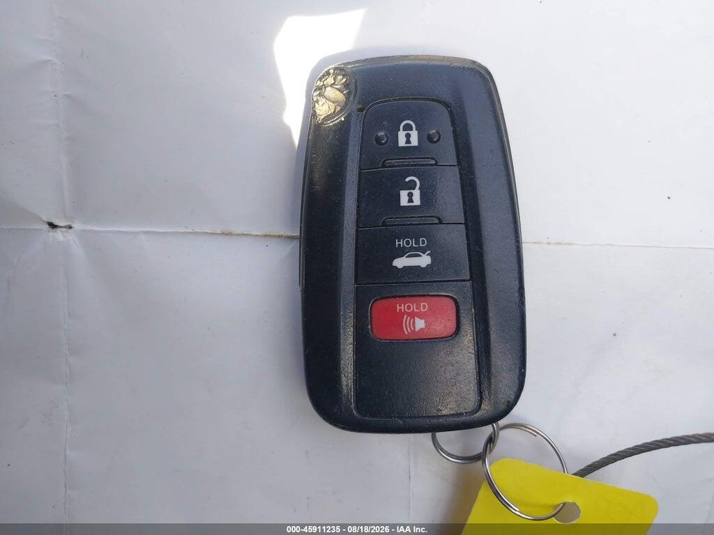 4T1B61HKXJU033130 2018 TOYOTA CAMRY photo no. 11
