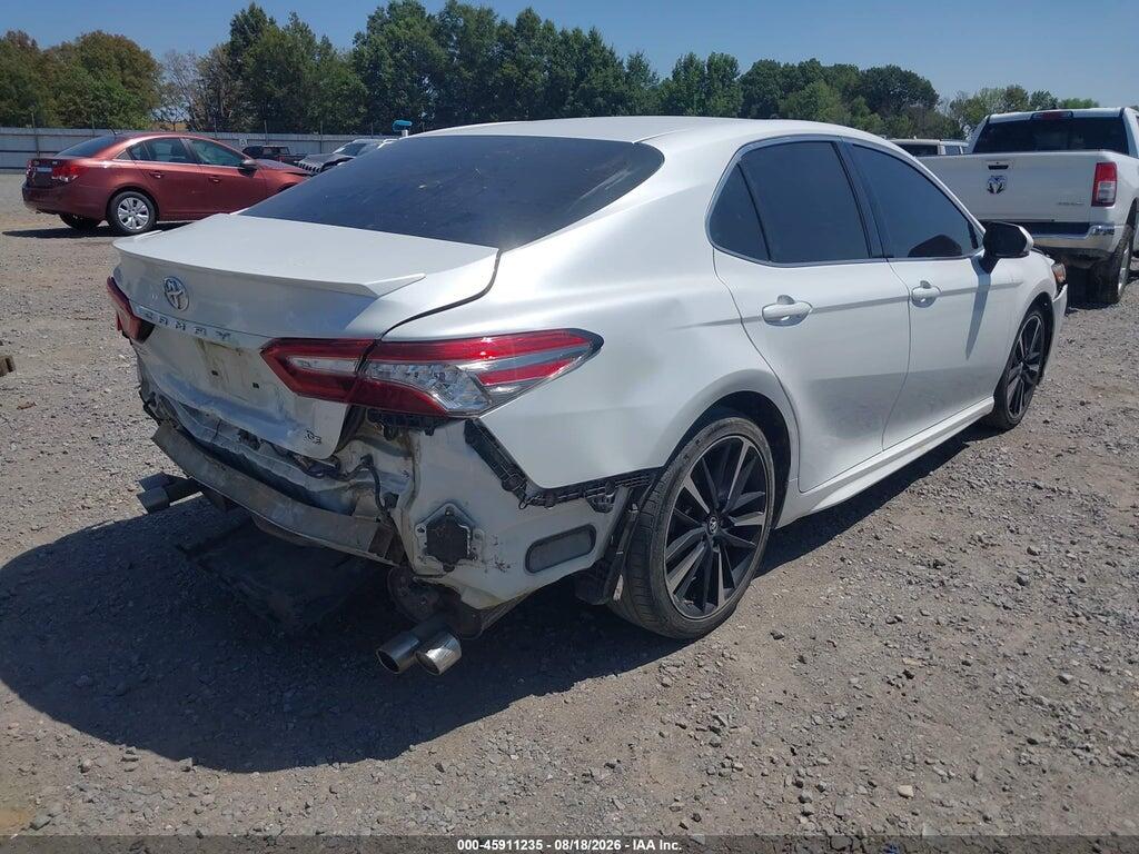 4T1B61HKXJU033130 2018 TOYOTA CAMRY photo no. 4