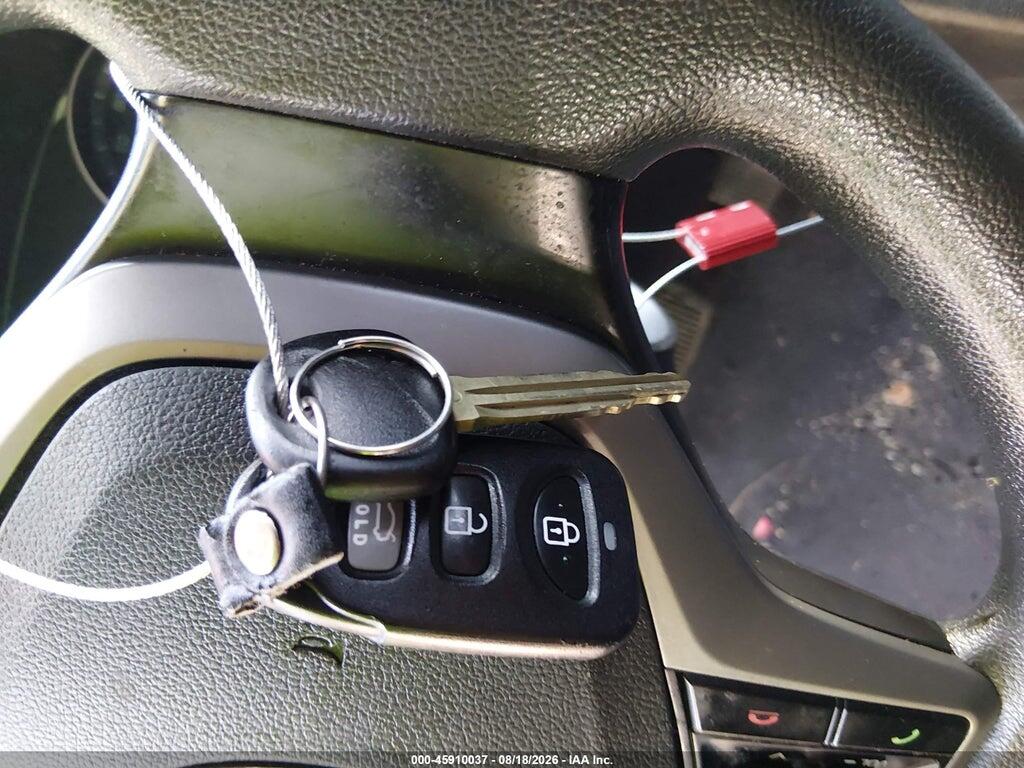 KMHD84LF2JU610490 2018 HYUNDAI ELANTRA photo no. 11