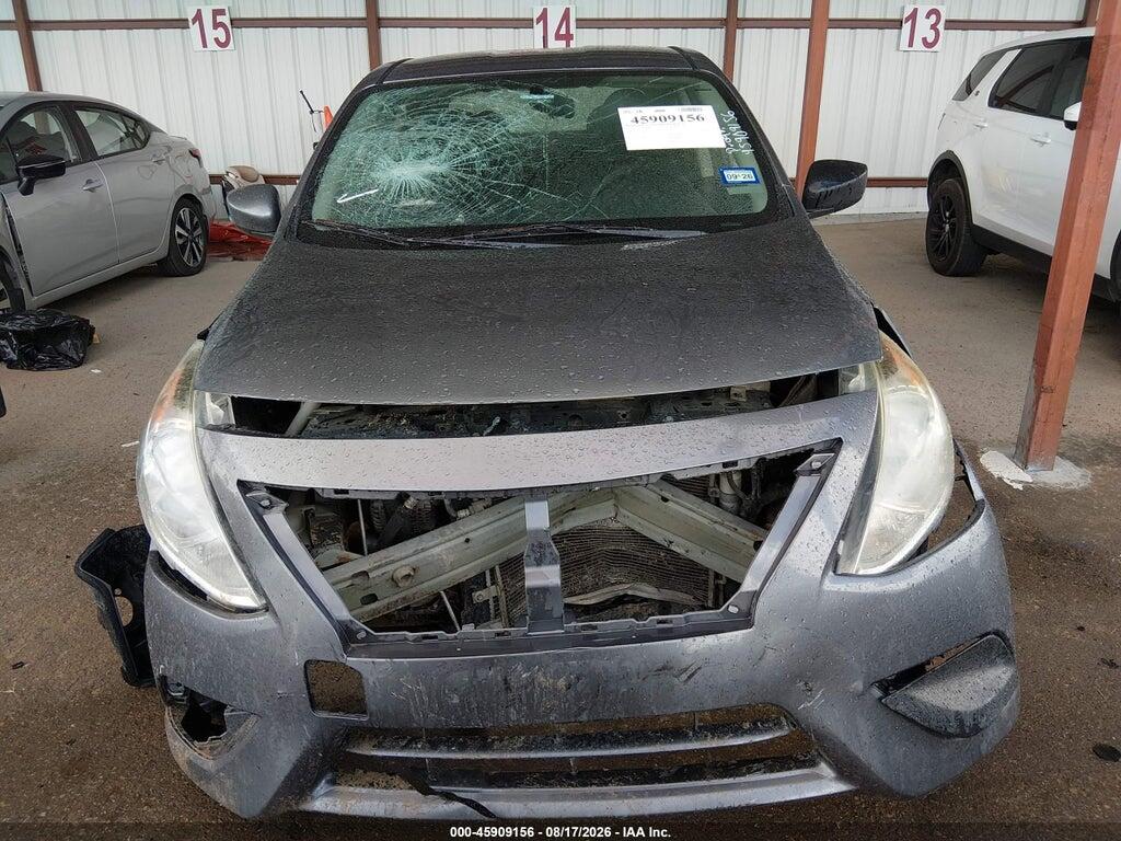 3N1CN7AP3JL856225 2018 NISSAN VERSA photo no. 12