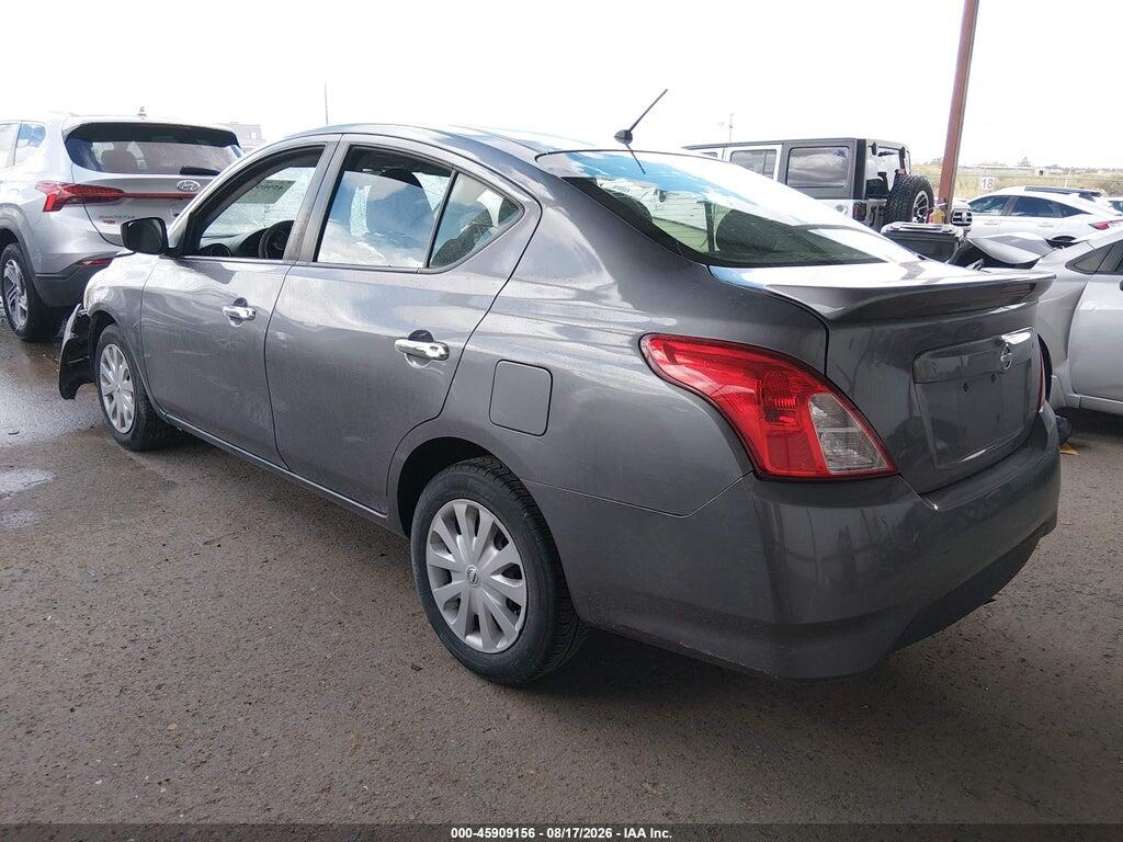 3N1CN7AP3JL856225 2018 NISSAN VERSA photo no. 3