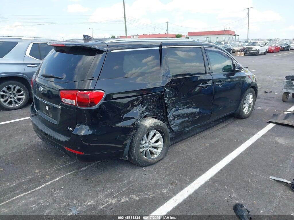 KNDMC5C13G6139217 2016 KIA SEDONA photo no. 4