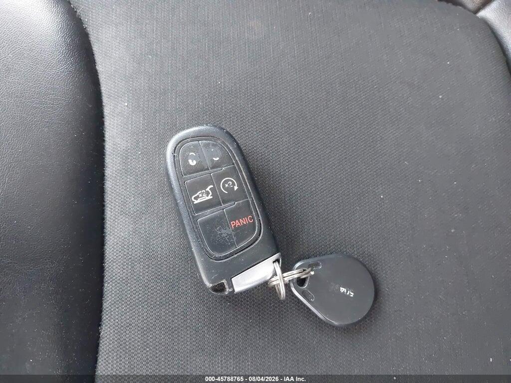 1C4PJMLB5KD362840 2019 JEEP CHEROKEE photo no. 11
