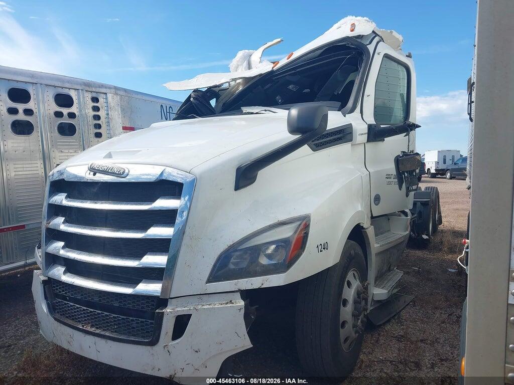 3AKJHHDR3PSNL7973 2023 FREIGHTLINER NEW CASCADIA 126 photo no. 2