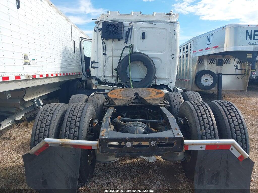 3AKJHHDR3PSNL7973 2023 FREIGHTLINER NEW CASCADIA 126 photo no. 8