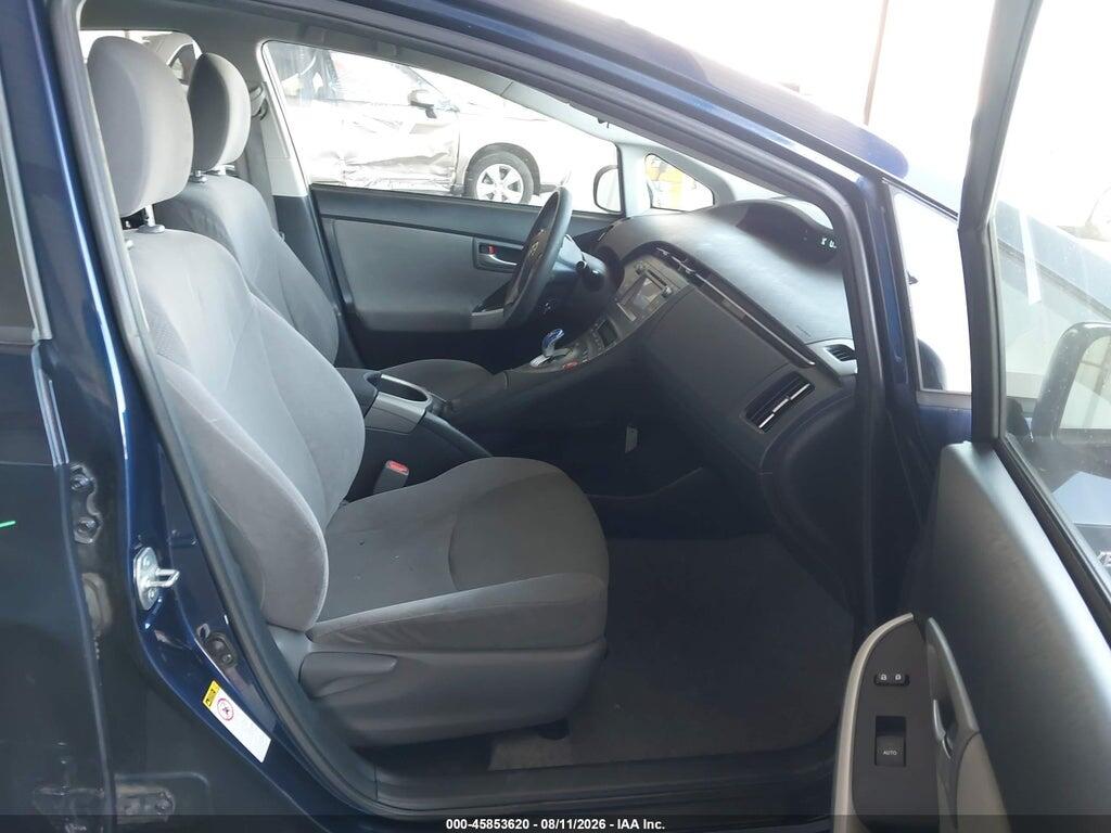 JTDKN3DU5E1758555 2014 TOYOTA PRIUS photo no. 5