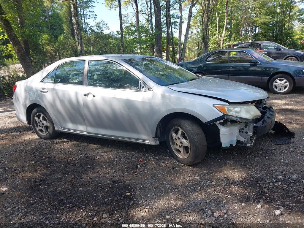 4T1BF1FK4EU313389 2014 TOYOTA CAMRY photo no. 1