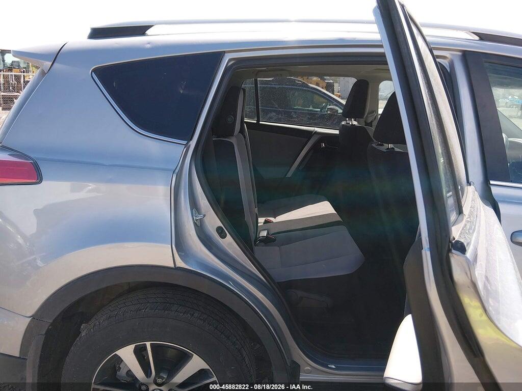 2T3RFREV4GW411602 2016 TOYOTA RAV4 photo no. 8