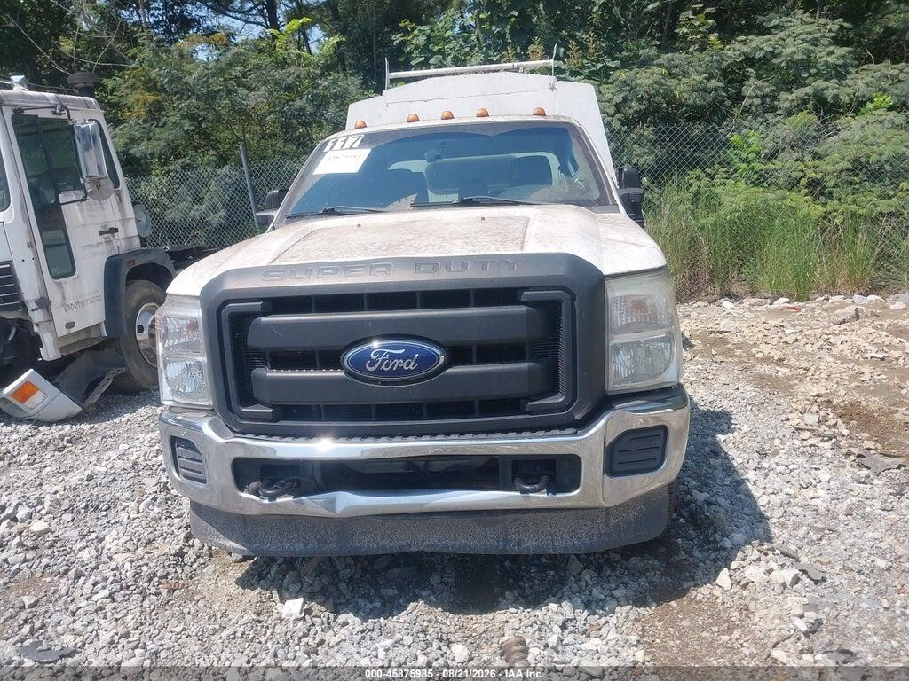 1FD8W3HT2FEA92527 2015 FORD F-350 CHASSIS photo no. 12