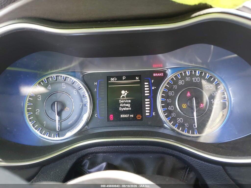 1C3CCCFB3GN158302 2016 CHRYSLER 200 photo no. 7