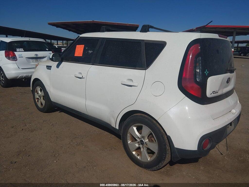 KNDJN2A2XJ7545620 2018 KIA SOUL photo no. 3