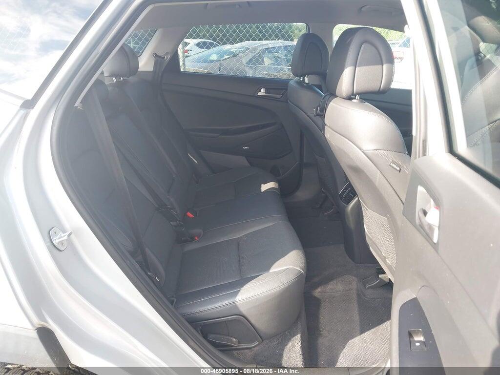 KM8J3CA47JU636869 2018 HYUNDAI TUCSON photo no. 8