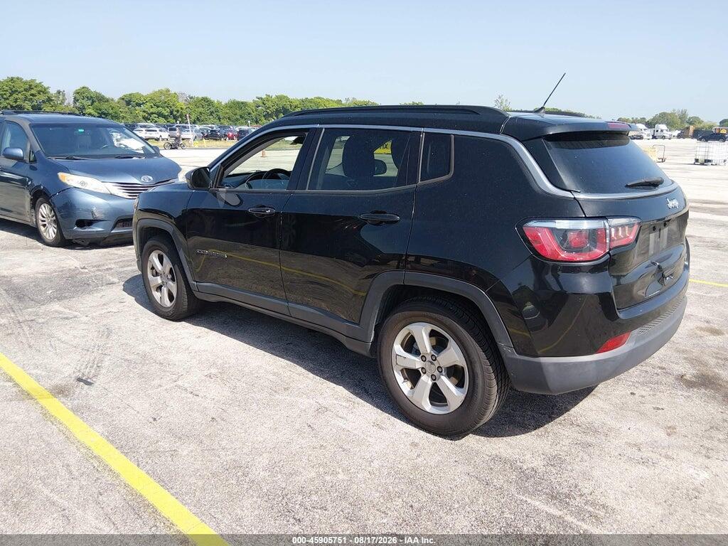 3C4NJCBB6JT466281 2018 JEEP COMPASS photo no. 3