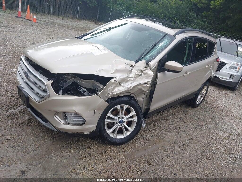 1FMCU0GD4JUB39760 2018 FORD ESCAPE photo no. 2
