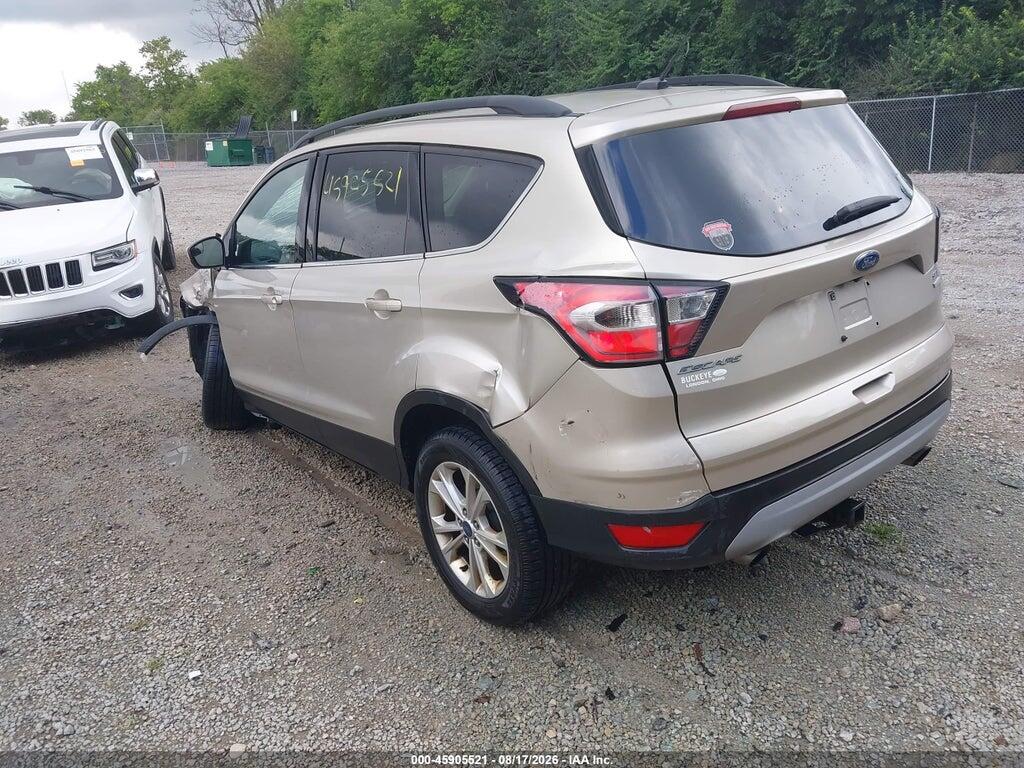 1FMCU0GD4JUB39760 2018 FORD ESCAPE photo no. 3