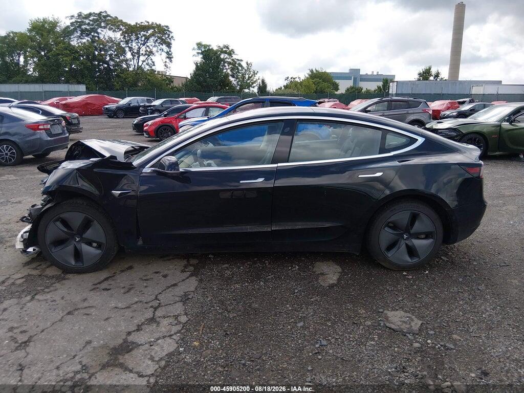 5YJ3E1EA1JF018709 2018 TESLA MODEL 3 photo no. 12