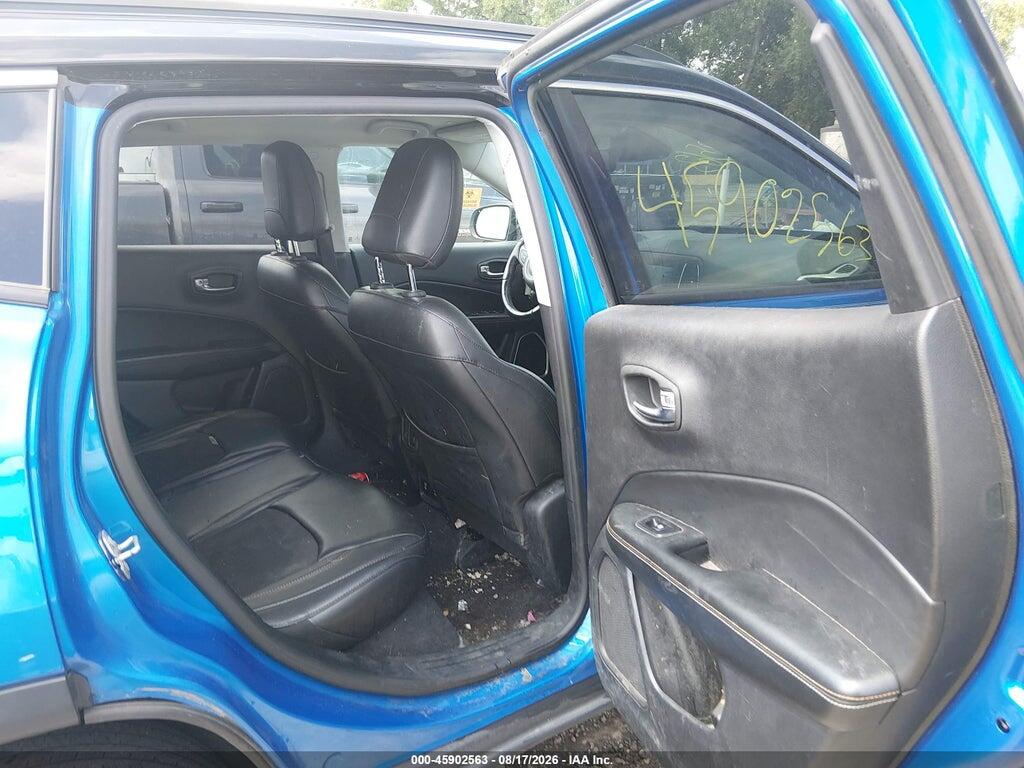3C4NJDBB5JT252999 2018 JEEP COMPASS photo no. 8