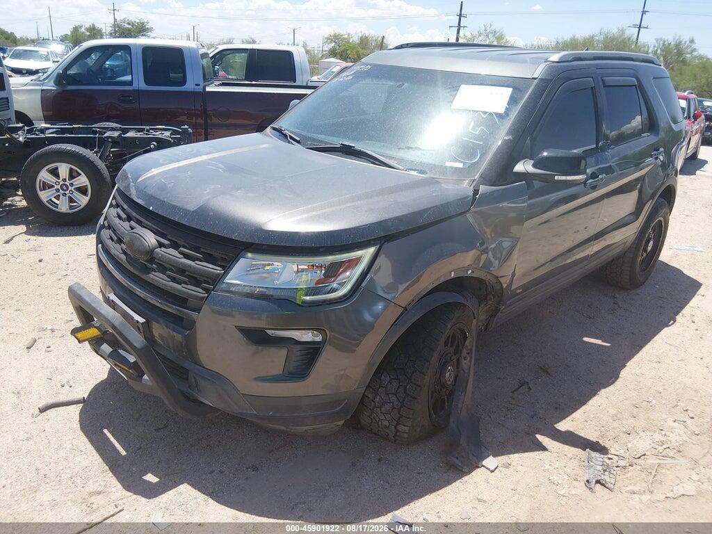 1FM5K8D82JGC15317 2018 FORD EXPLORER photo no. 2