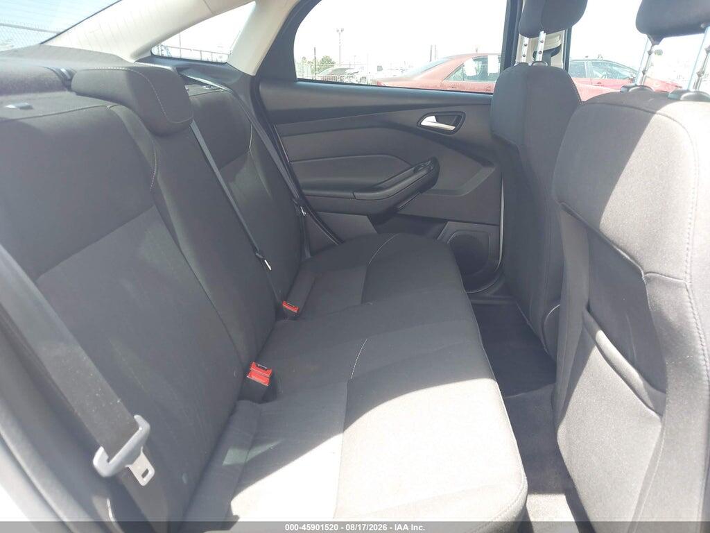 1FADP3F28JL230883 2018 FORD FOCUS photo no. 8