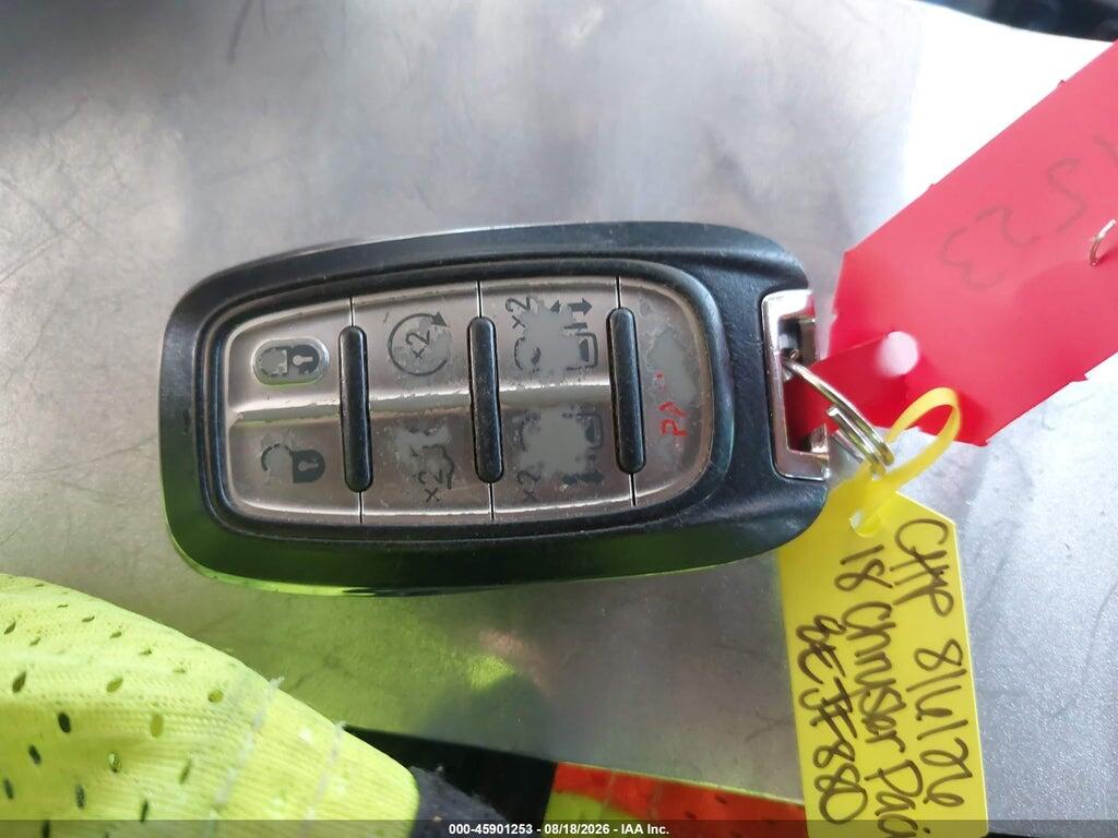 2C4RC1FG5JR278599 2018 CHRYSLER PACIFICA photo no. 11