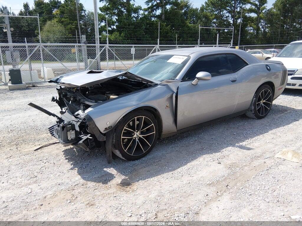 2C3CDZFJ0JH232590 2018 DODGE CHALLENGER photo no. 2