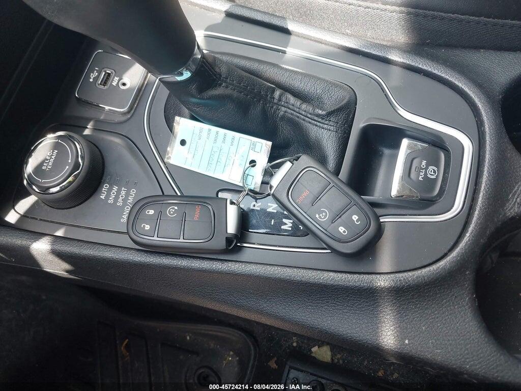 1C4PJMLB1KD424704 2019 JEEP CHEROKEE photo no. 11