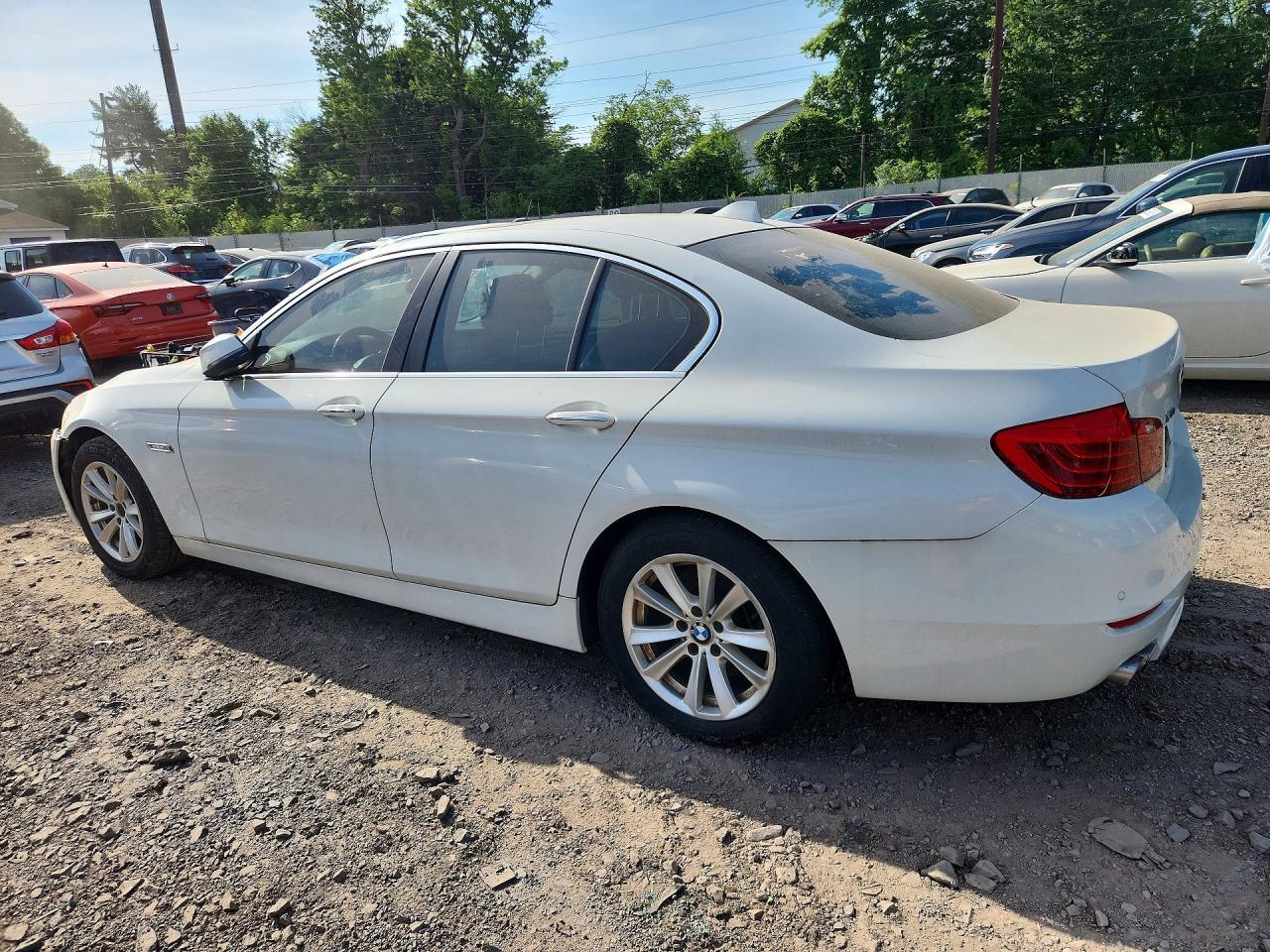 2016 BMW 528 XI — Фото 2 из 12
