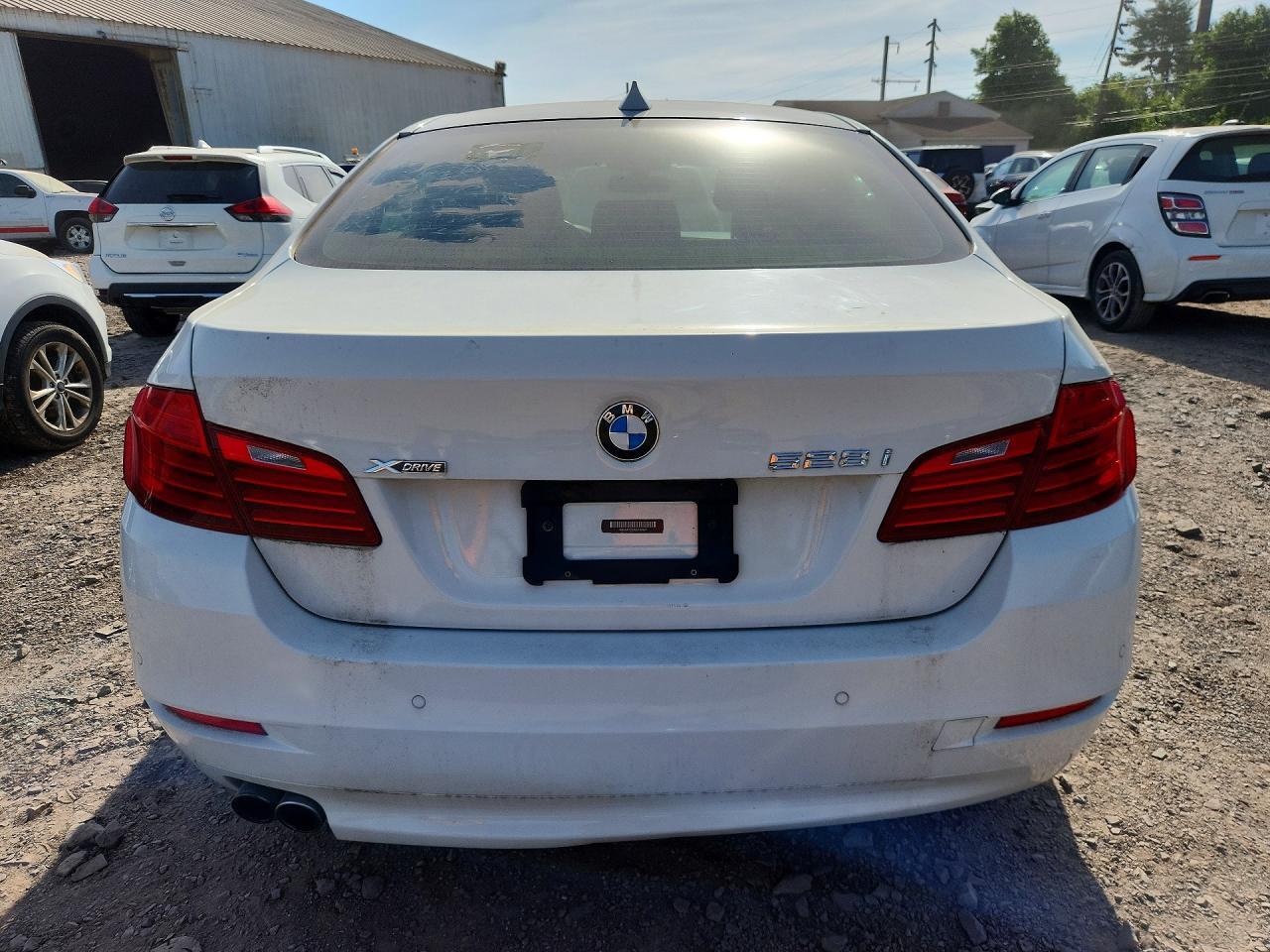 2016 BMW 528 XI — Фото 6 из 12