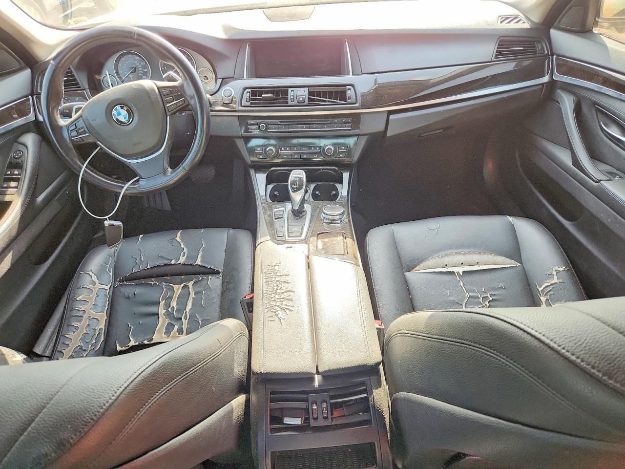 2016 BMW 528 XI — Фото 8 из 12