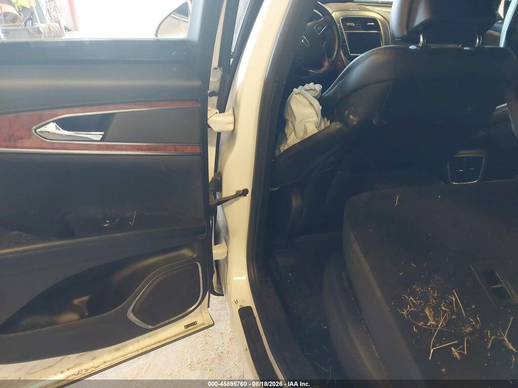 2LMPJ8LR1JBL49737 2018 LINCOLN MKX photo no. 8