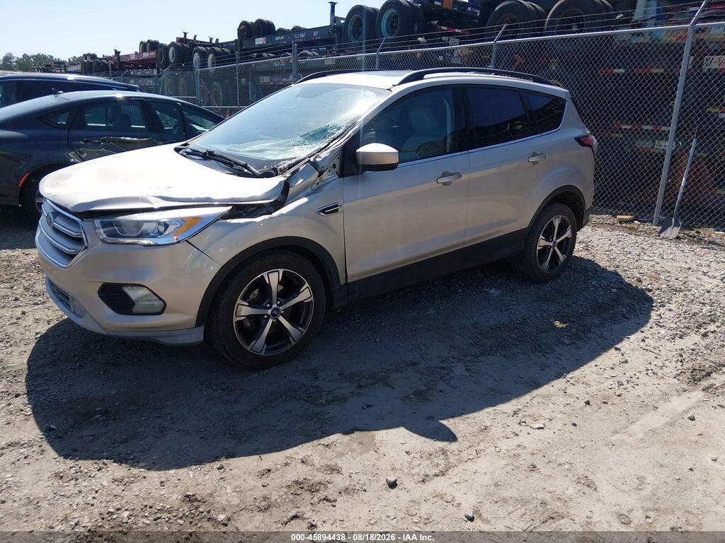 1FMCU0HD0JUD25973 2018 FORD ESCAPE photo no. 2