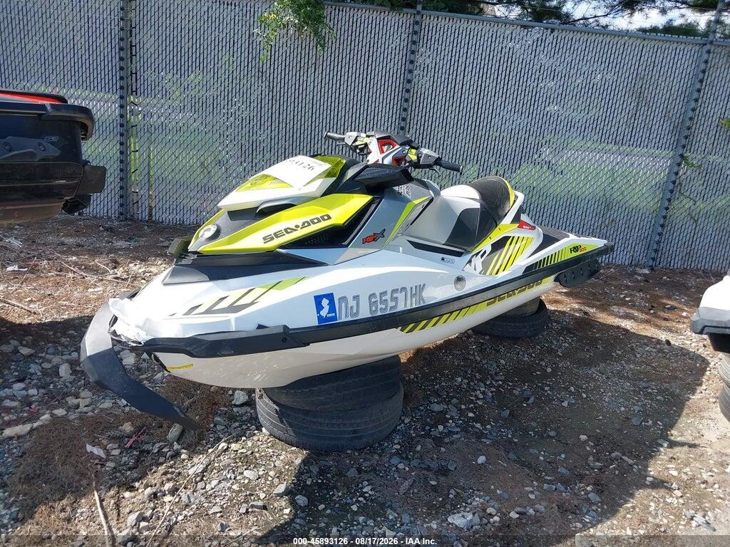 00000YDV24432E717 2018 SEADOO SEADOO photo no. 2